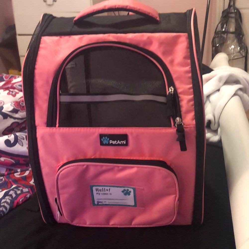 Dog carryier
